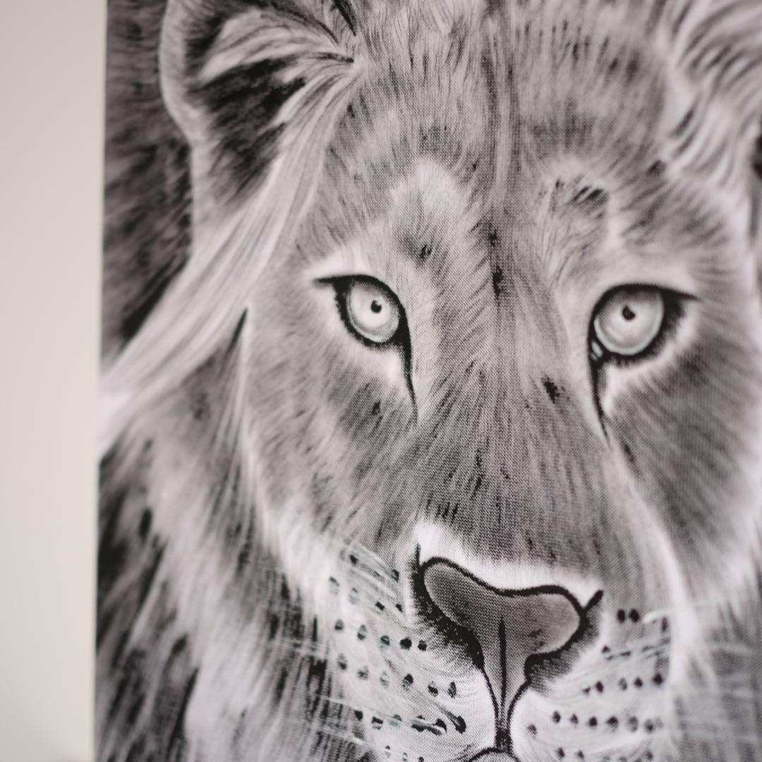 現代アート　虎　刺繍画　絵画　キャンバス