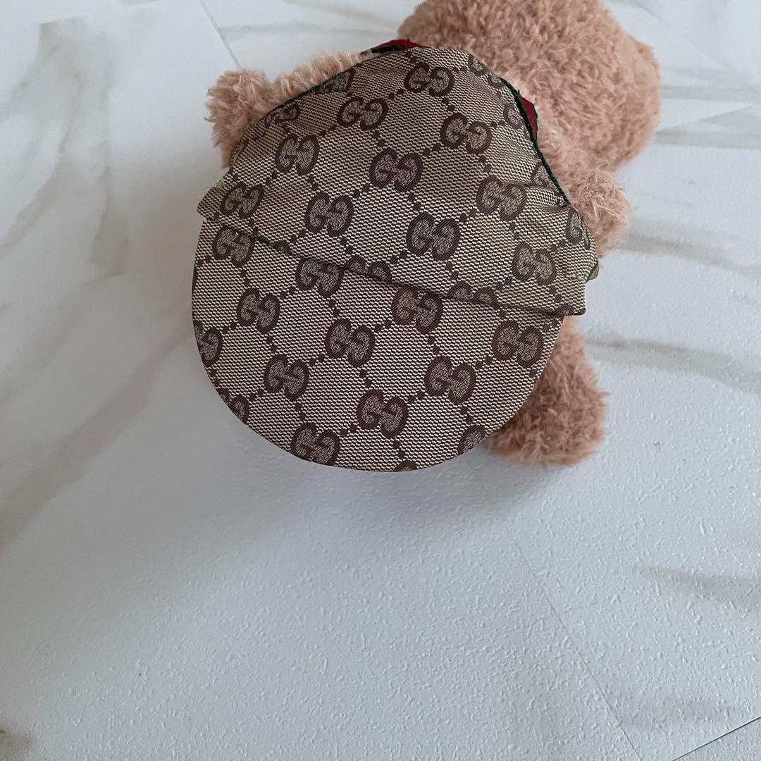 ✨正規品✨グッチ表記タグ付　GUCCI ペット用　キャップ　サンバイザー　犬　猫