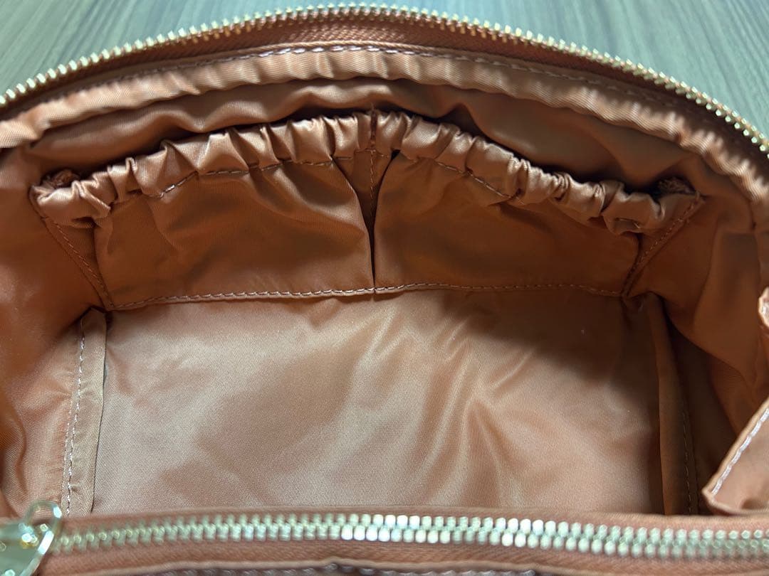 【新品】Elizabeth Scarlett 太陽刺繍ポーチ