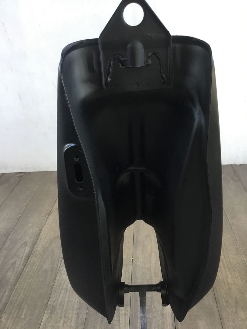 SR400 ガソリンタンク　マットブラック　自家塗装