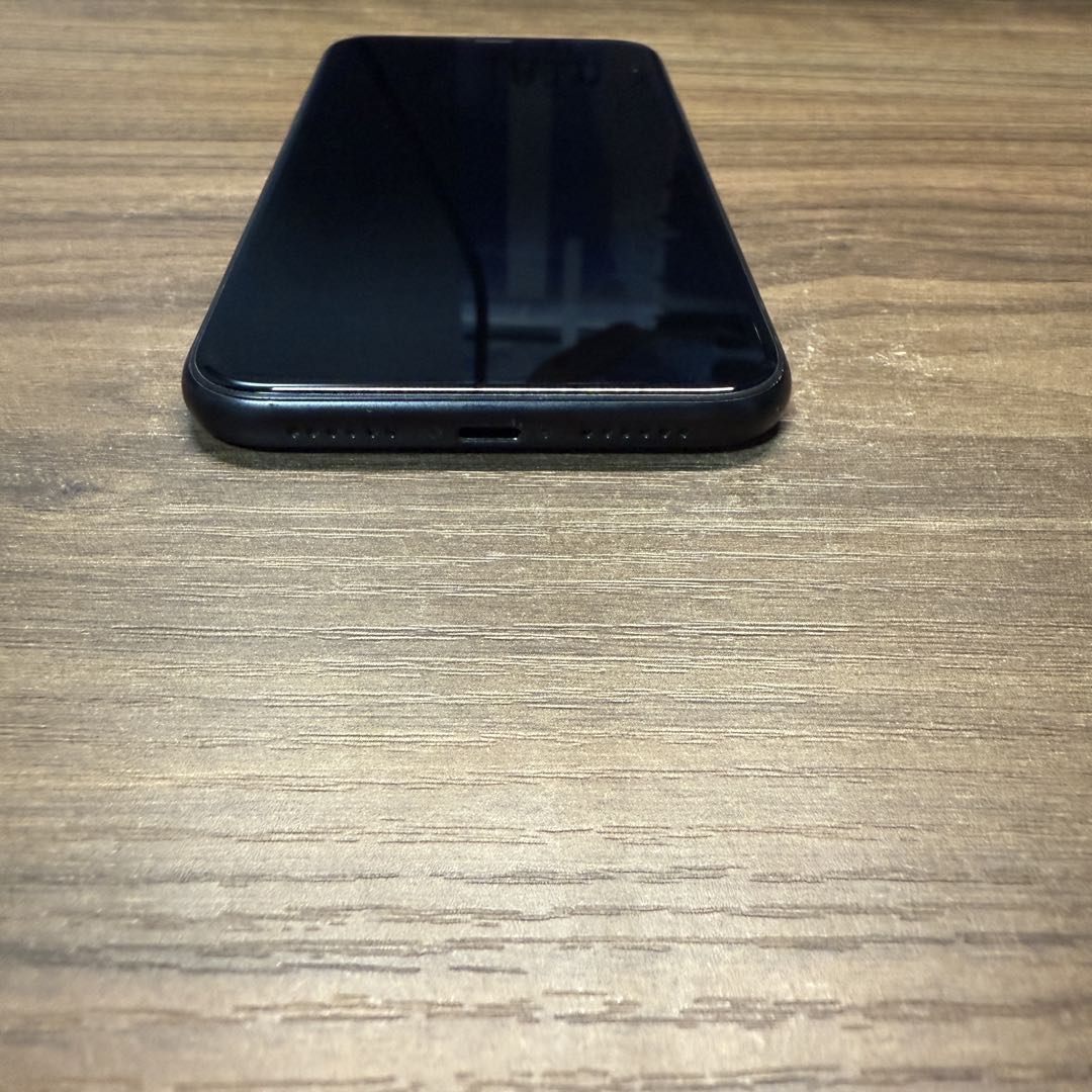 携帯電話本体 iPhone XR 128GB