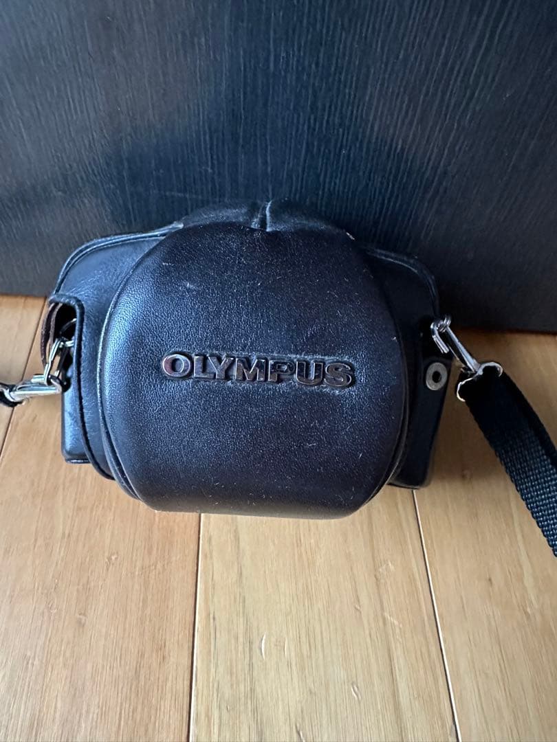 オリンパス　カメラ　OLYMPUS OM-1 中古