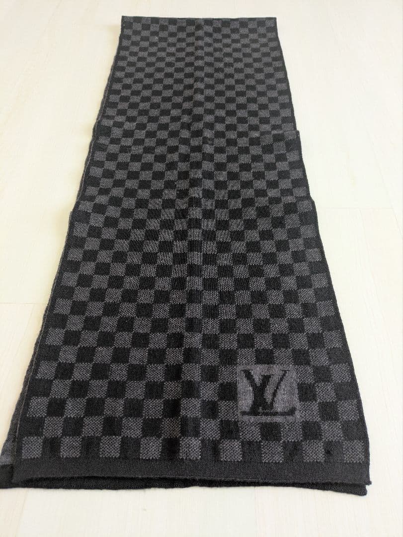 LOUIS VUITTON ダミエ メンズ用マフラー グレー/ブラック