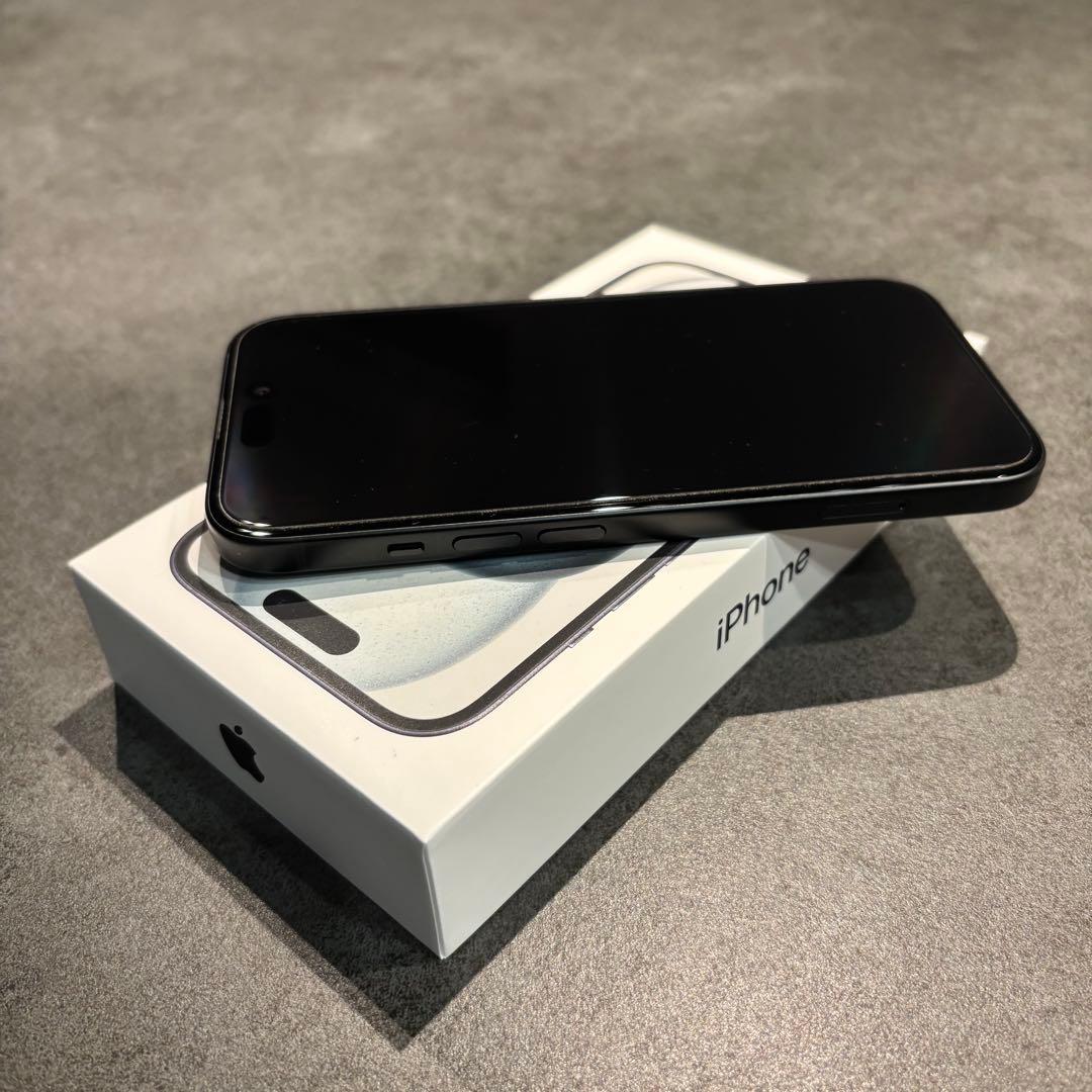 D*0様 美品⭐︎iPhone15 128GB ブラック