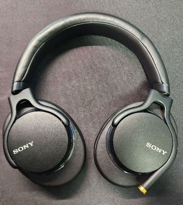 ヘッドホン SONY MDR-1AM2