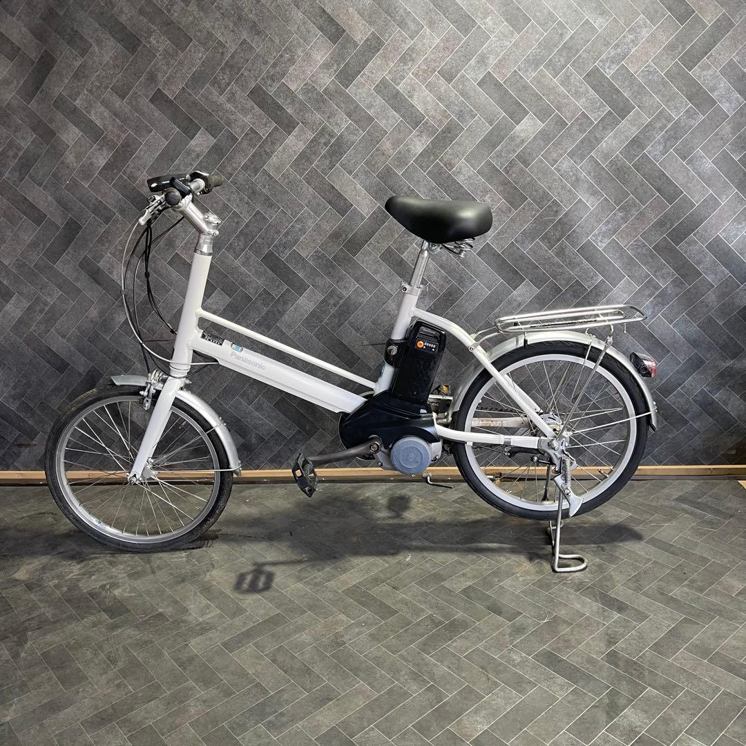 シルバー 電動アシスト自転車 シティタイプ