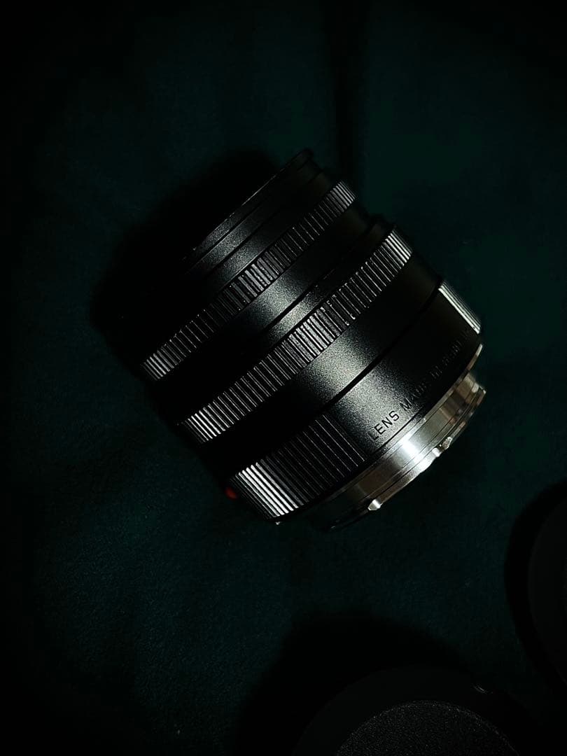 【美品】ライカ｜ズミクロン50mm F2（4th）フード組込《ブラッククローム》