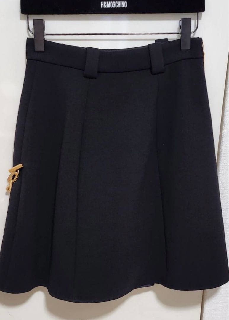 【Louis Vuitton】ルイヴィトン　1A92P1 チェーンスカート