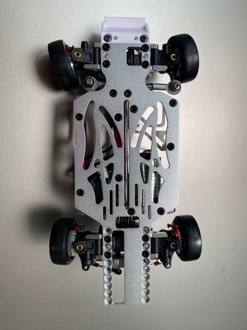 ミニッツボディ搭載可能なラジコン