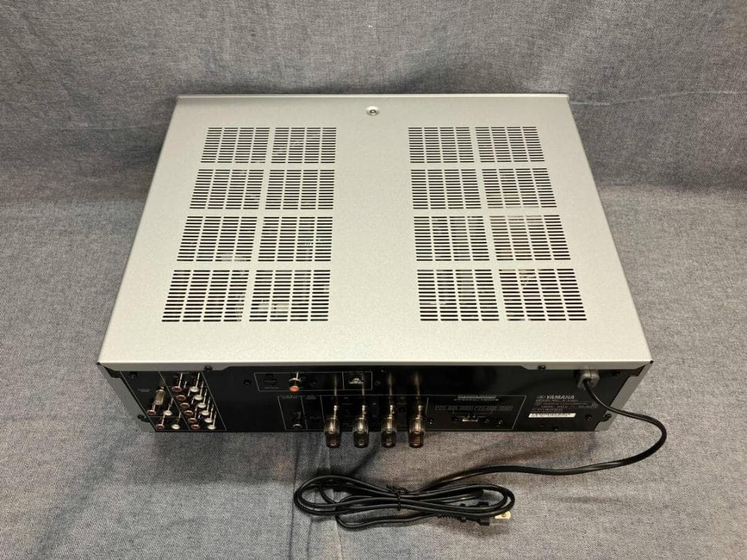 【美品】YAMAHA AVアンプ A-S301 シルバー リモコン付き