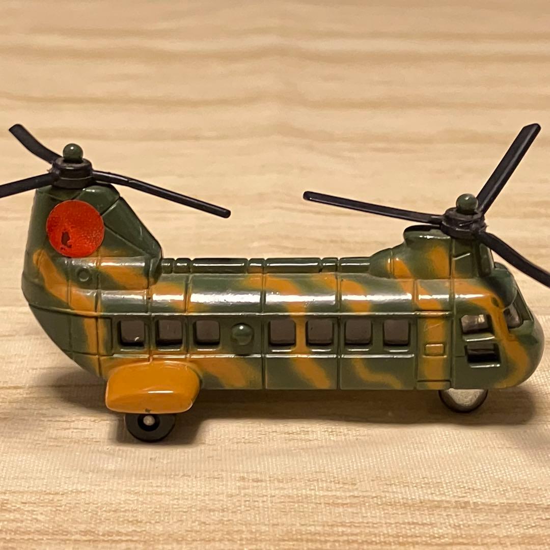 トミカ 川崎 バートル KV107-Ⅱ ヘリコプター No.19