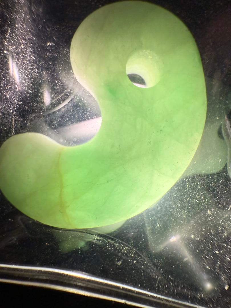 糸魚川翡翠‼️小滝産地‼️勾玉‼️極上品‼️本物の威厳‼️大変に美しい絶品‼️別格品‼️