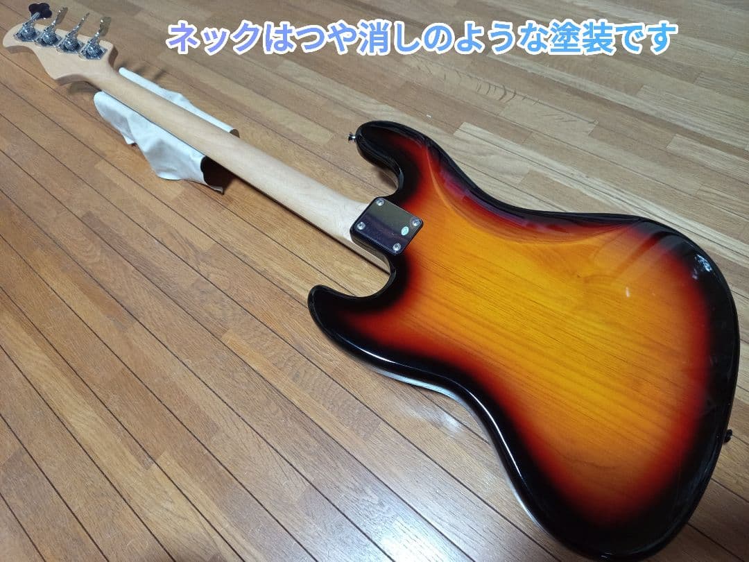 Bacchus ユニバース ジャズベース サンバースト バッカス