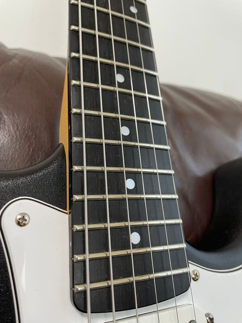 Carvin Bolt SSS エレキギター