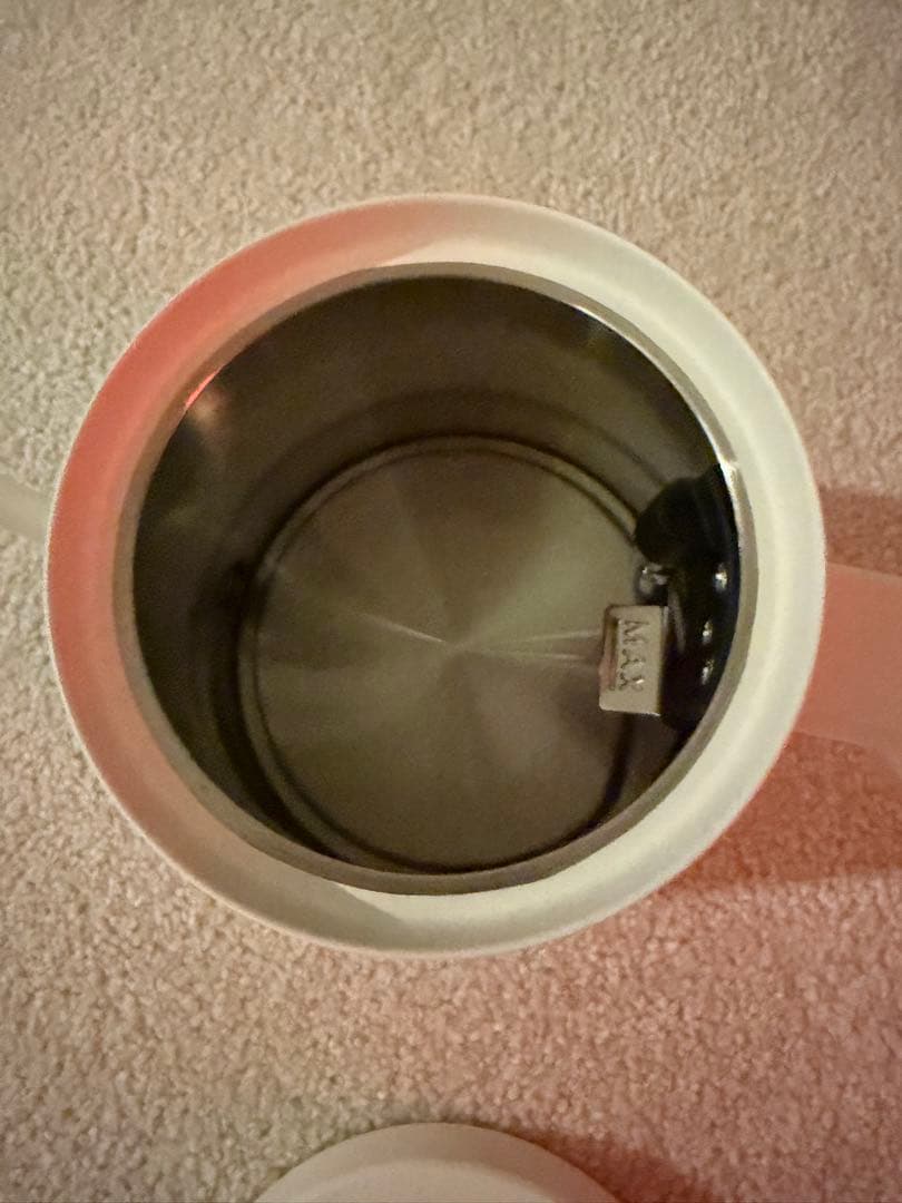 匠*様 バルミューダ　ポット白　利用一回のみ。　ほぼ新品