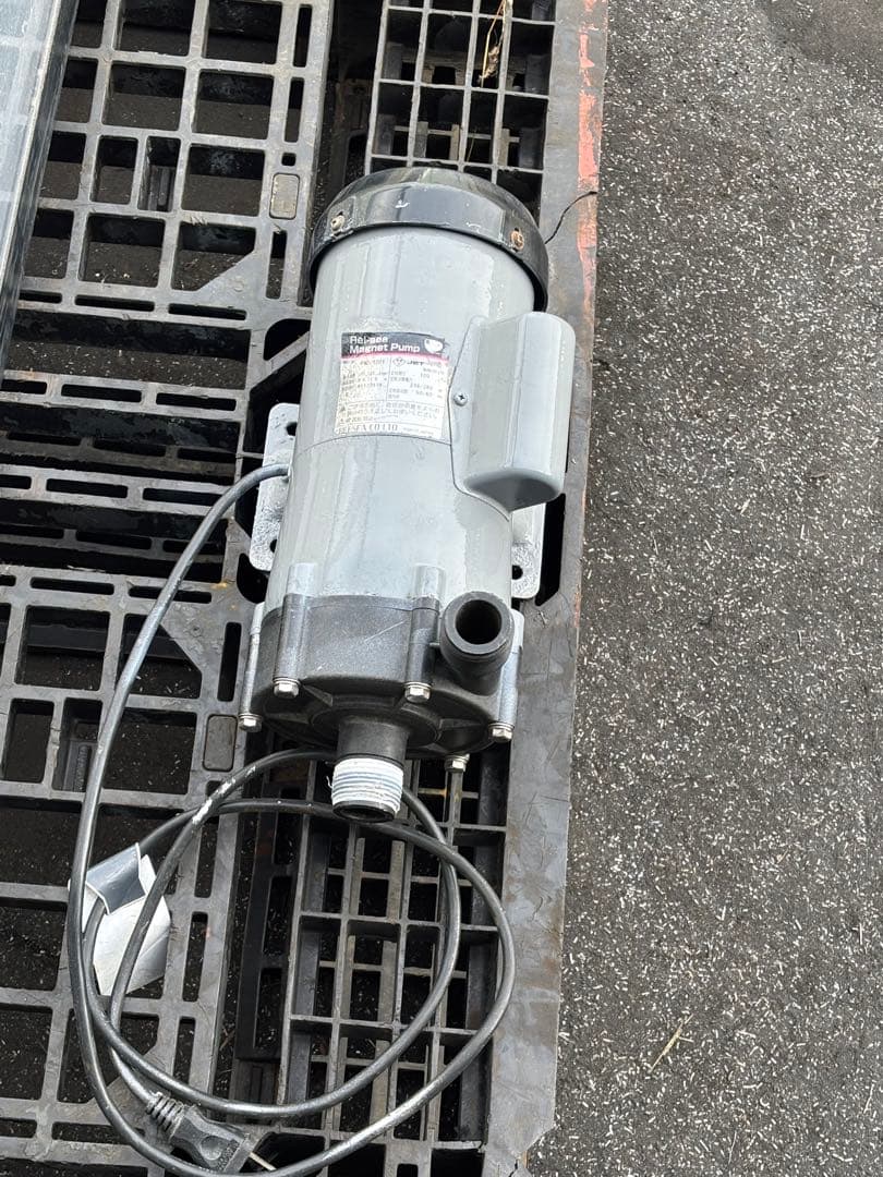 レイシーマグネットポンプ　RMD1001 水槽