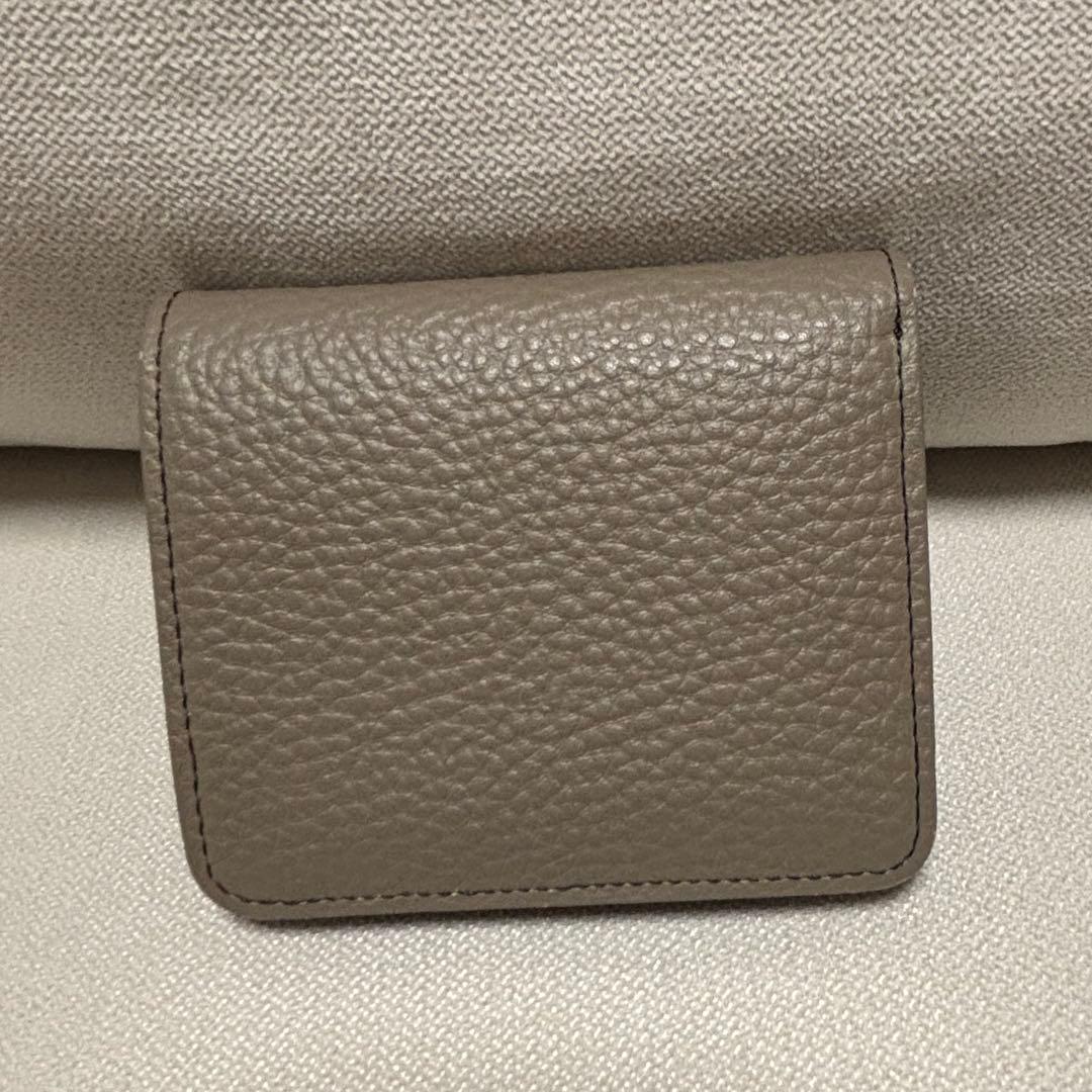 キタムラ　二つ折り財布　サンドベージュ