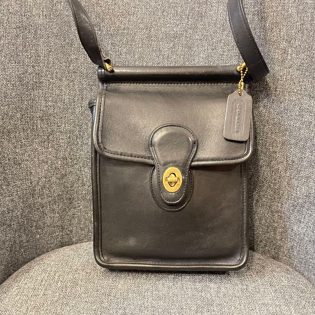 オールドコーチ　ショルダーバッグ　ターンロック　ブラック