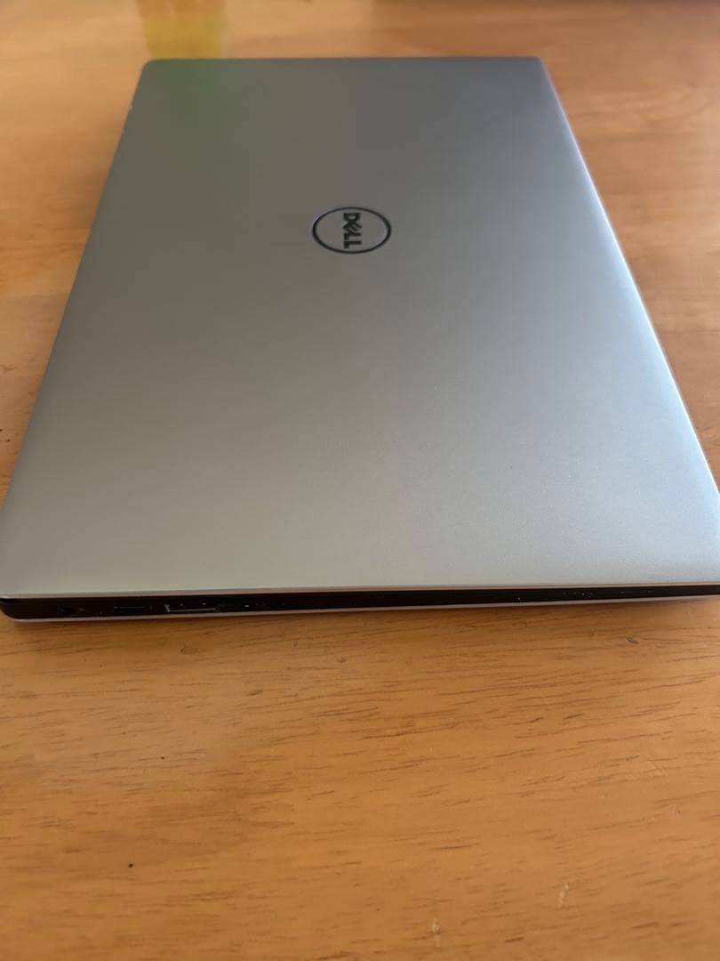 Windowsノート本体 DELL XPS 13 9360