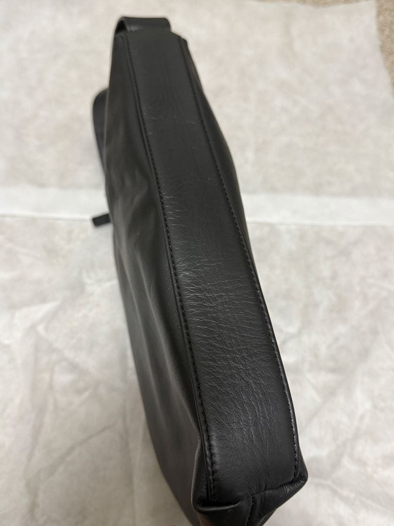 ear papillonner 2WAYレザーショルダーバッグ