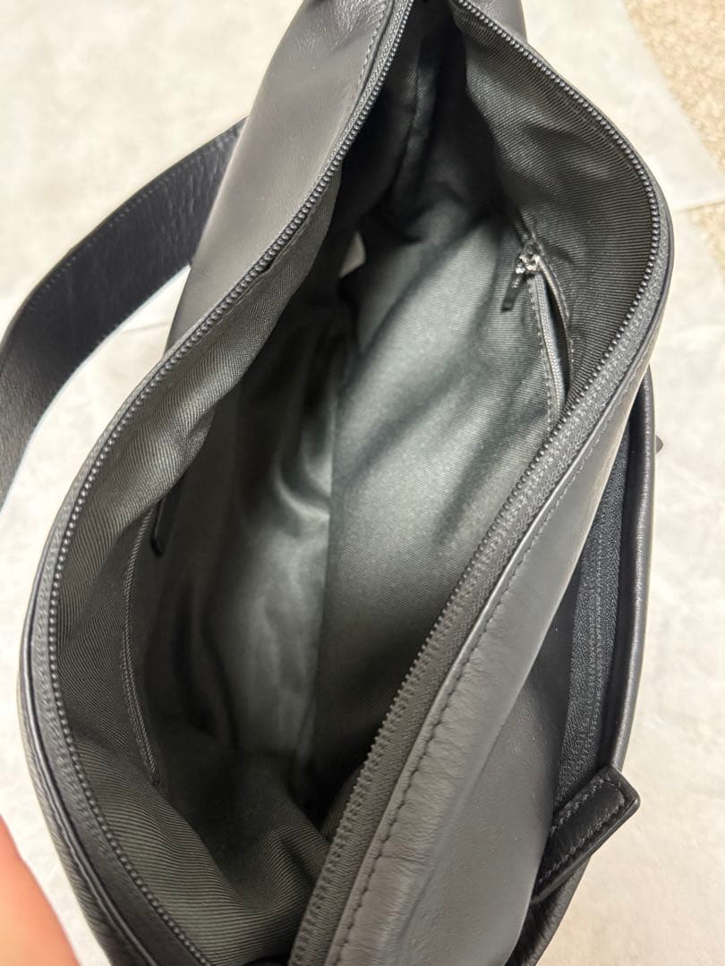 ear papillonner 2WAYレザーショルダーバッグ