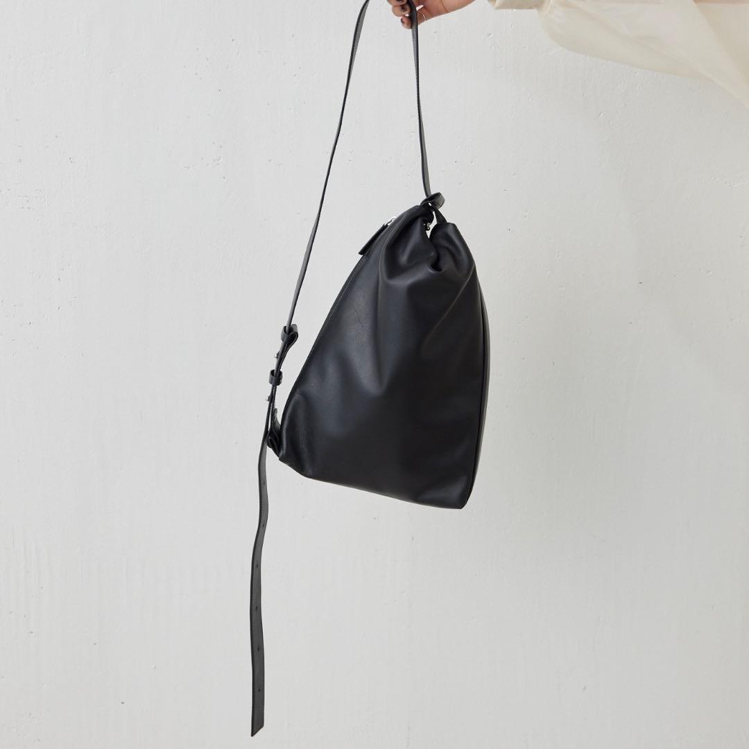 ear papillonner 2WAYレザーショルダーバッグ