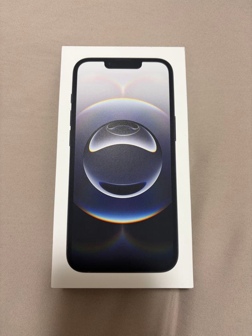 Apple iPhone 16e 128GB ブラック 即発送