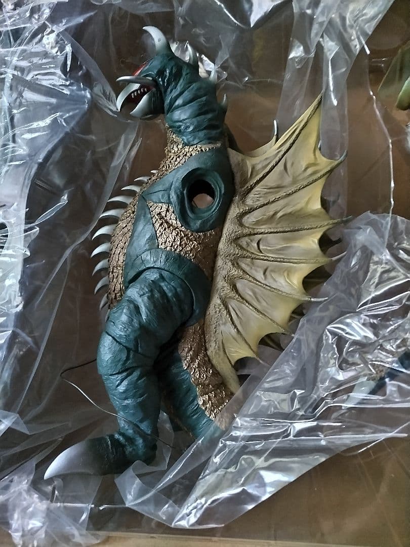 エクスプラス 東宝30cm　 ガイガン'72　地球攻撃指令コジラ対ガイガン