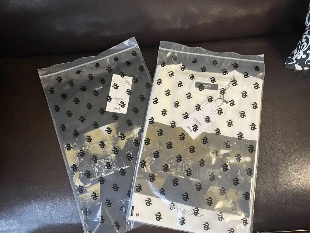 岡*ん様 黒のみ！　glamb ブルーハーツ L 限定Tシャツ BLUE HEA