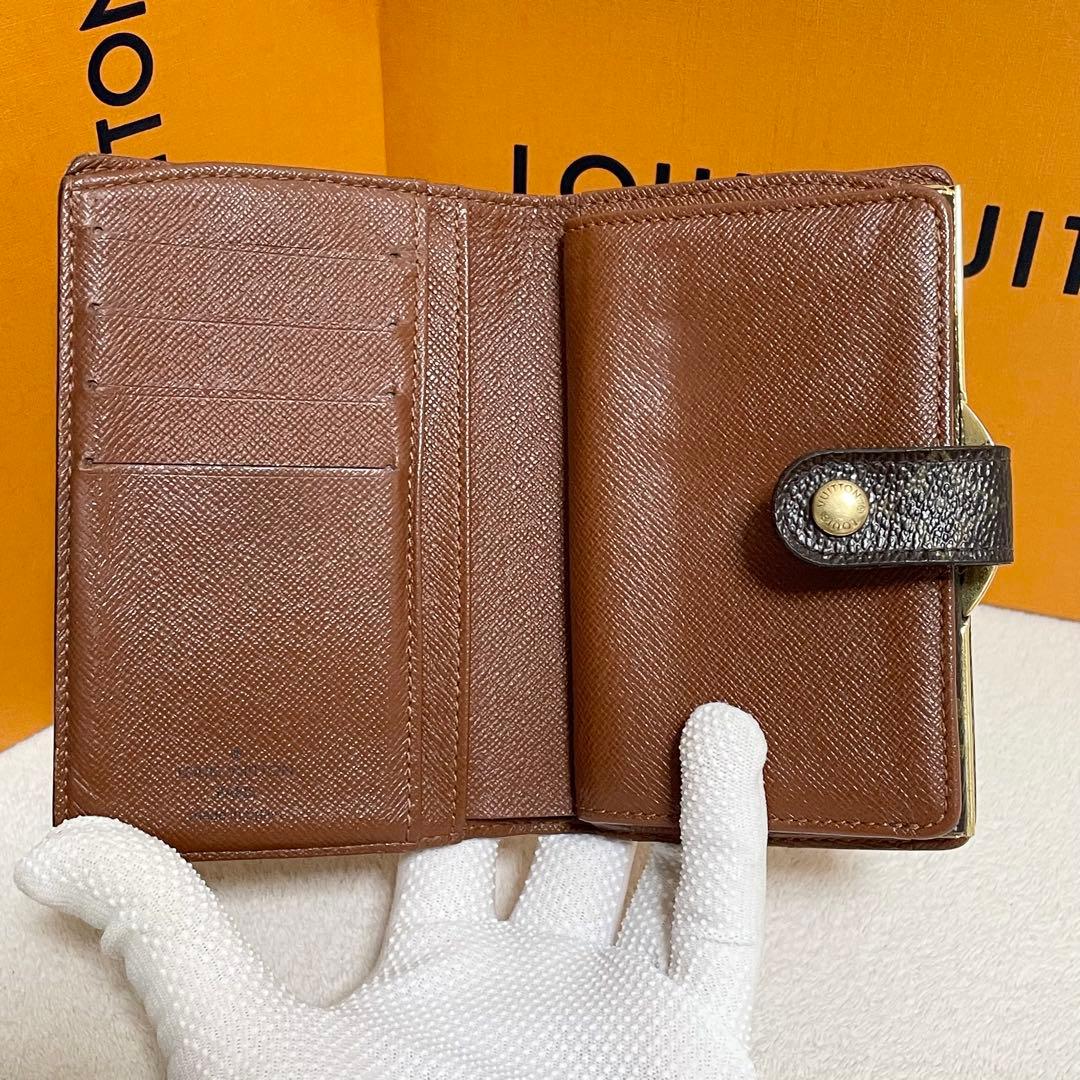 ルイヴィトン　モノグラム　ポルトフォイユヴィエノワ　がま口　二つ折り財布