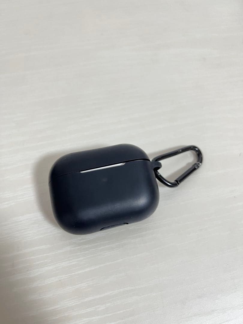ま*様 AirPods pro 本体　ケース付き
