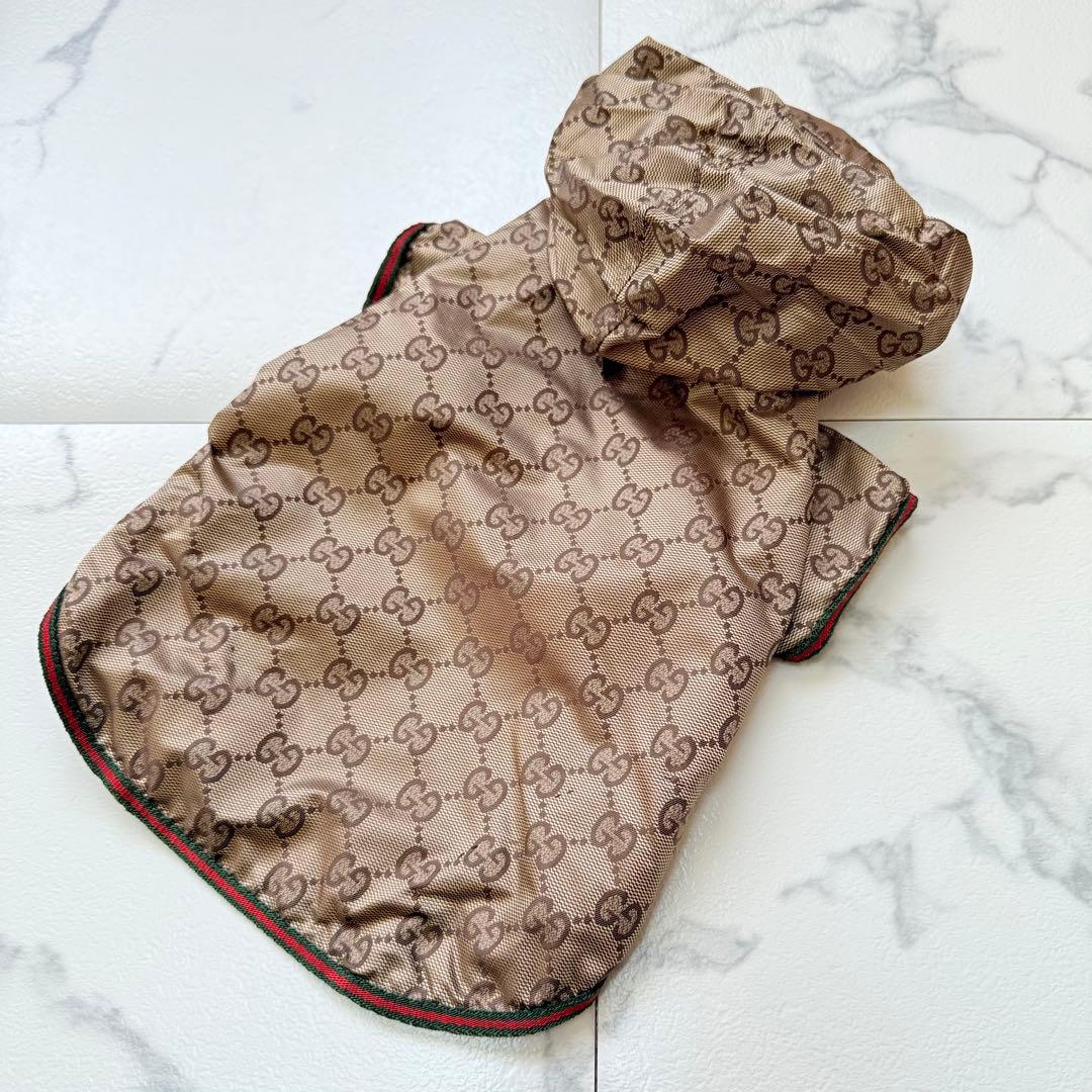 グッチ GG モノグラム ドッグウェア 犬服 小型犬　ナイロン コート