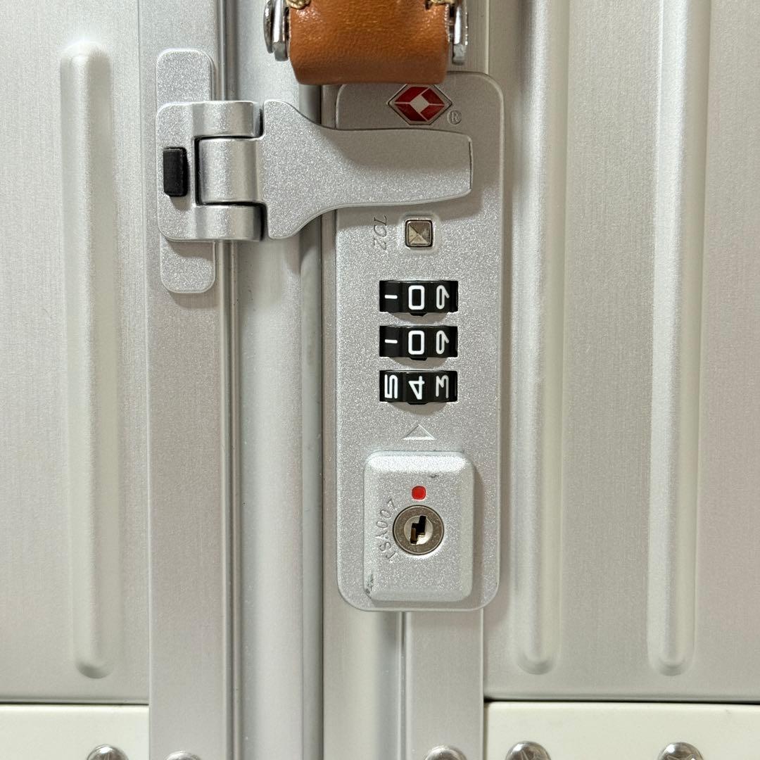 極美品✨イノベーター ステアリングシルバー INV1811 Sサイズ　36L