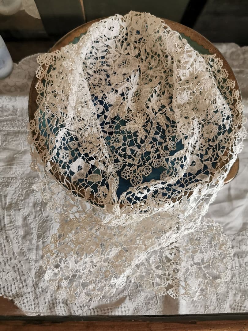 アンティークベルギーフランス ブリュッセル デュシェスレースカラー 繊細な付け襟