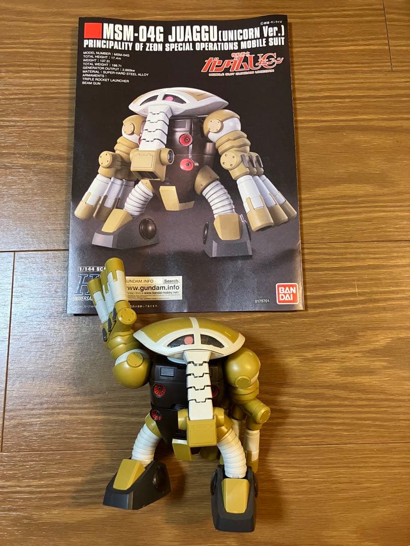 【匿名配送】　ジャンク品　ガンプラ8体　フィギュア2体　まとめ売り