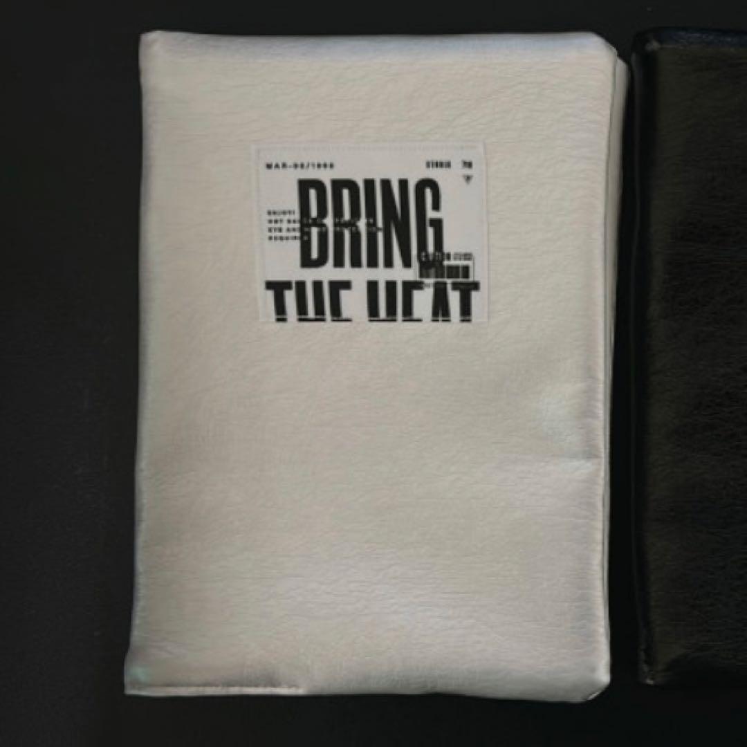 バインダーカバー　シルバー　A6 韓国　貯金