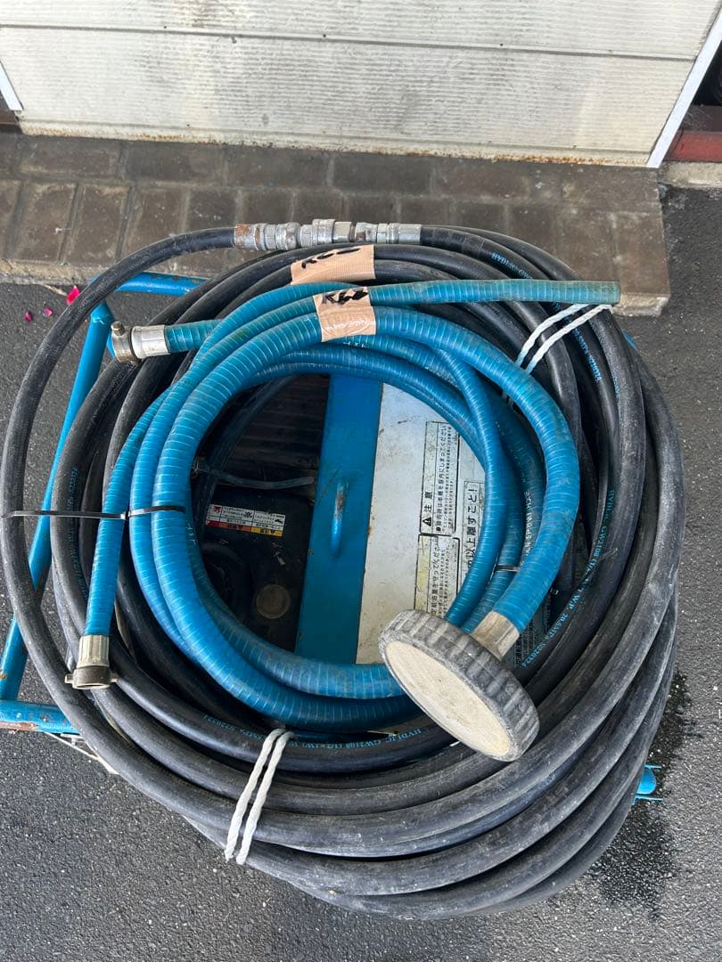 KL2★強い★ツルミ鶴見製作所エンジン式高圧洗浄機　多水量型　HPJ-680ES