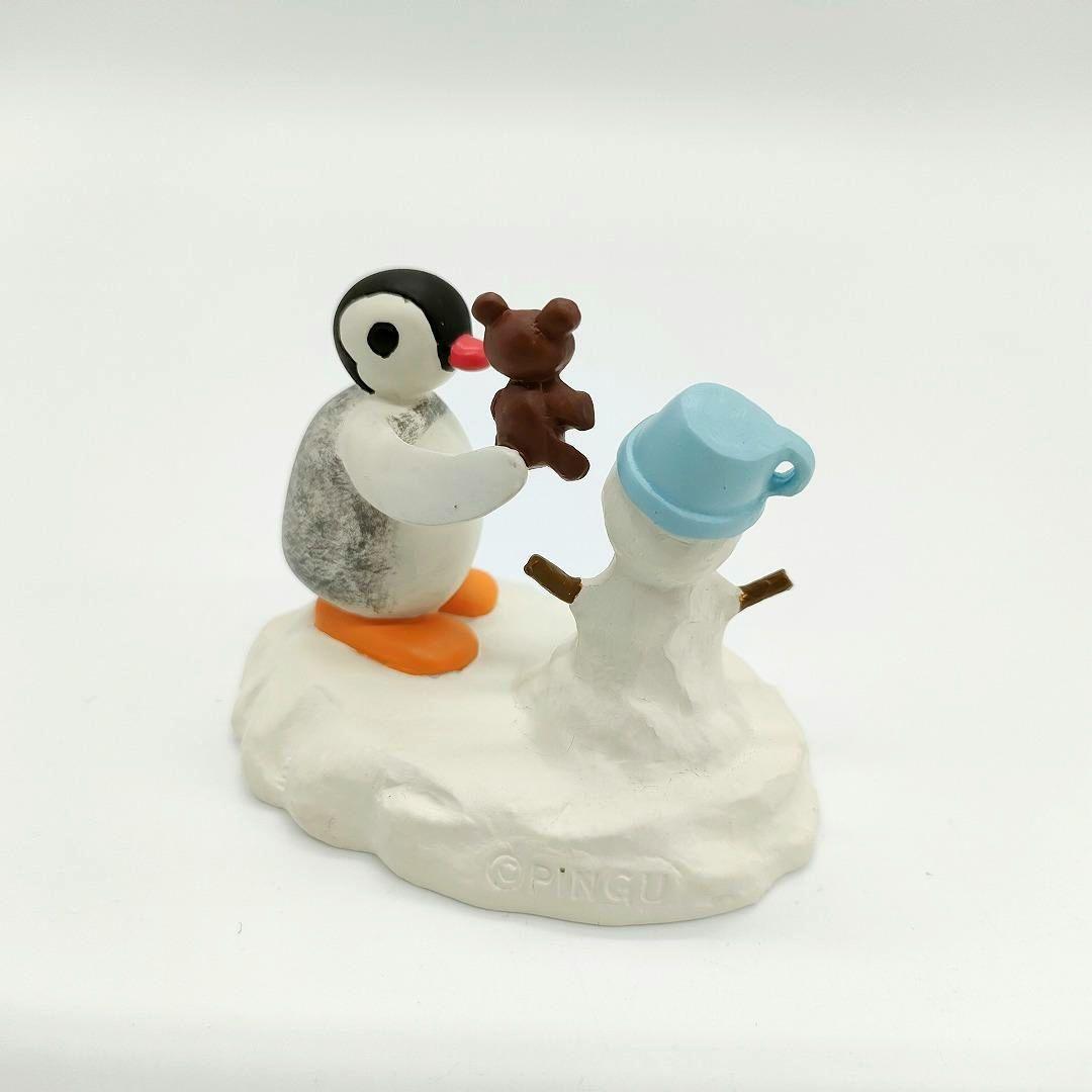 ピングー ポリレジン マスコット ピンガと雪だるま
