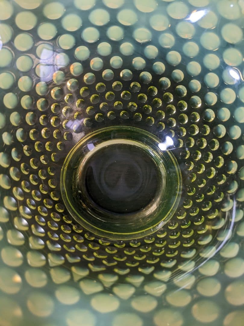 フェントン　ウランガラス　ヴァセリン　ホブネイルオパルセント　ラージフリルボウル