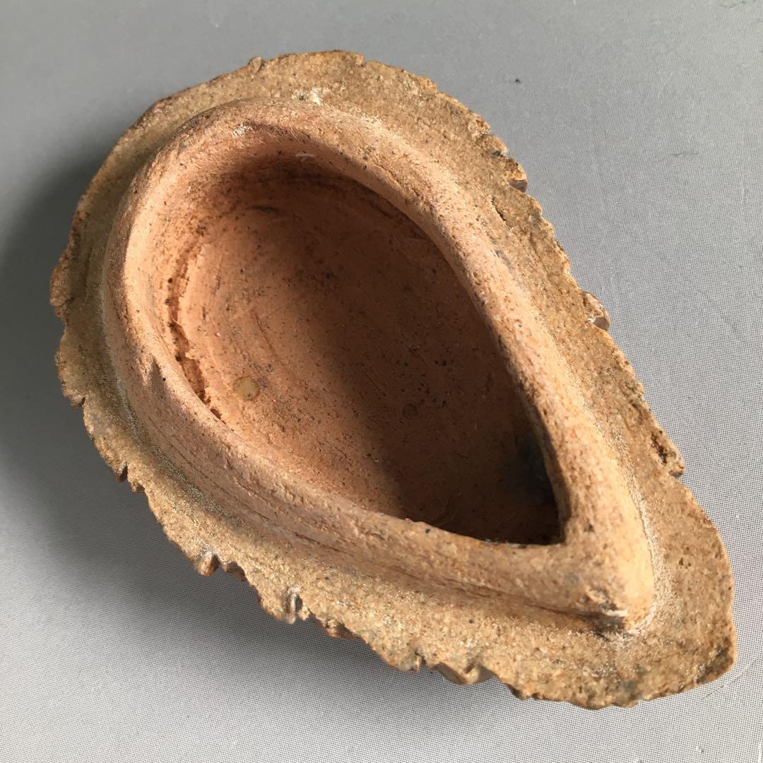 Ｒ６００　松笠香合　『出雲焼』『十一代　長岡空権造』『堀内宗完　兼中斎　箱書』