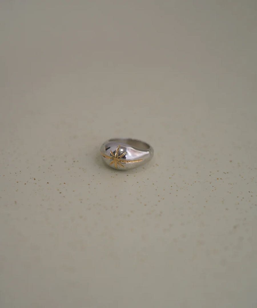 un by Tomoyo Yoshida シルバーリング2号