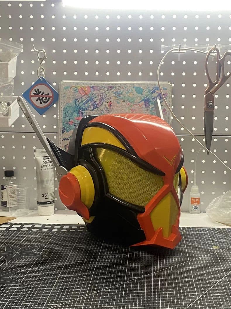 仮面ライダーブラム マスク 大人着用可能 特撮コスプレ用