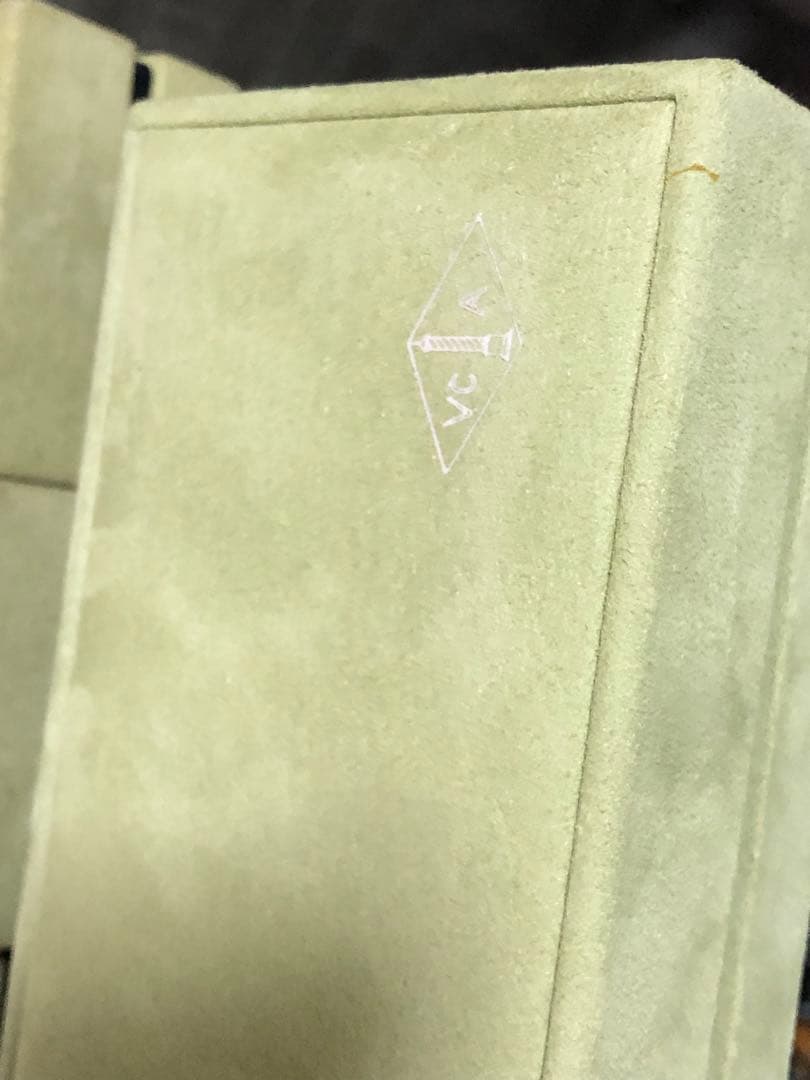 ヴァンクリーフ＆アーペル　アクセサリーケース　ピアスケース　ブレスレットケース等