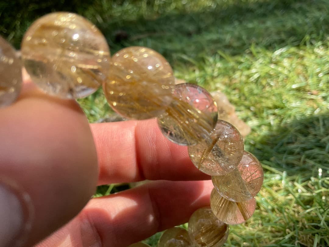 最終価格タイチンルチルクォーツブレスレット約12mm玉内周約16.5cm