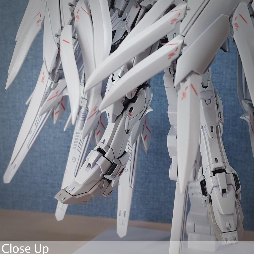 MG ウイングガンダム \" white カスタム\" パール塗装完成品