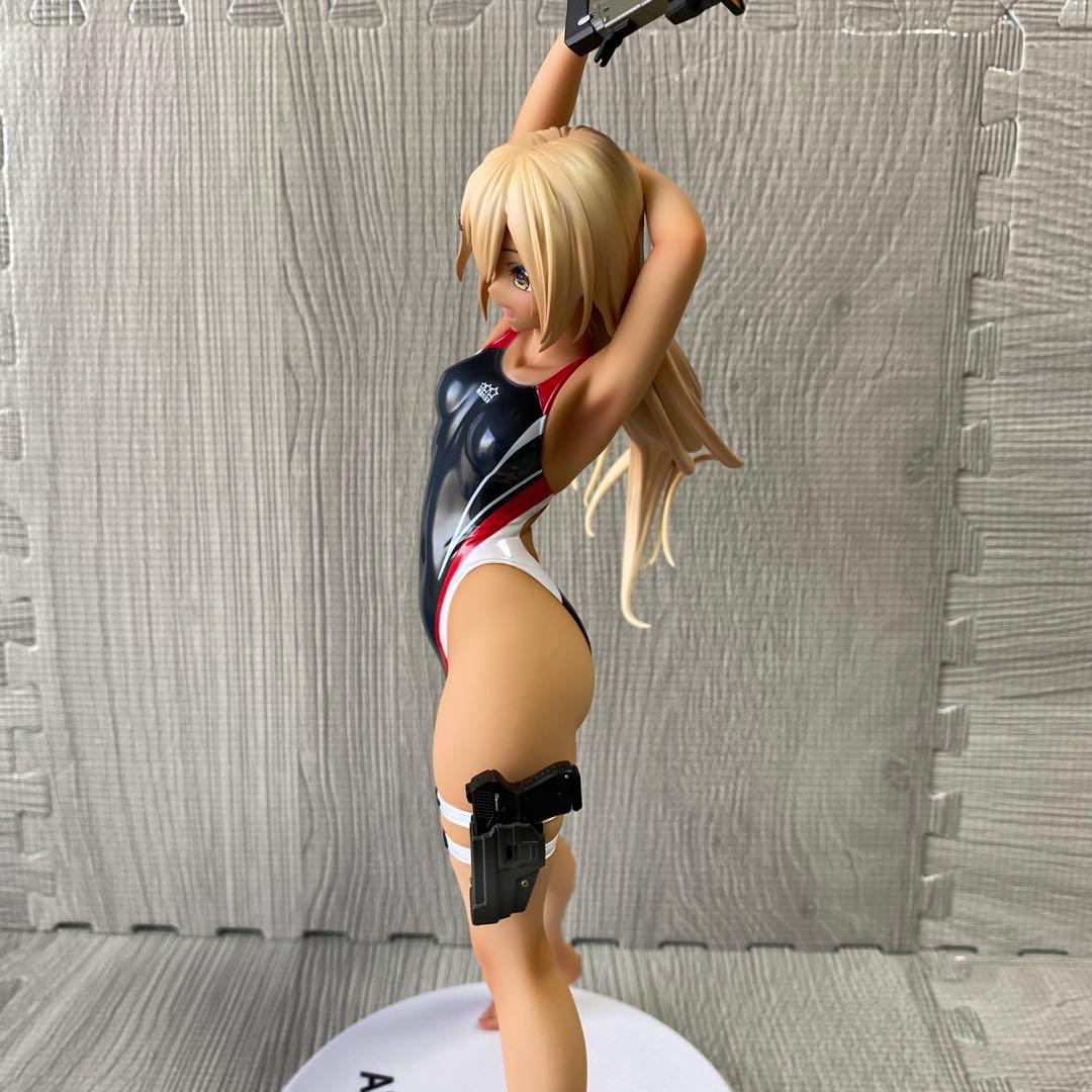 開封品 水泳部のコウハイちゃん 赤色ラインの水着Ver.