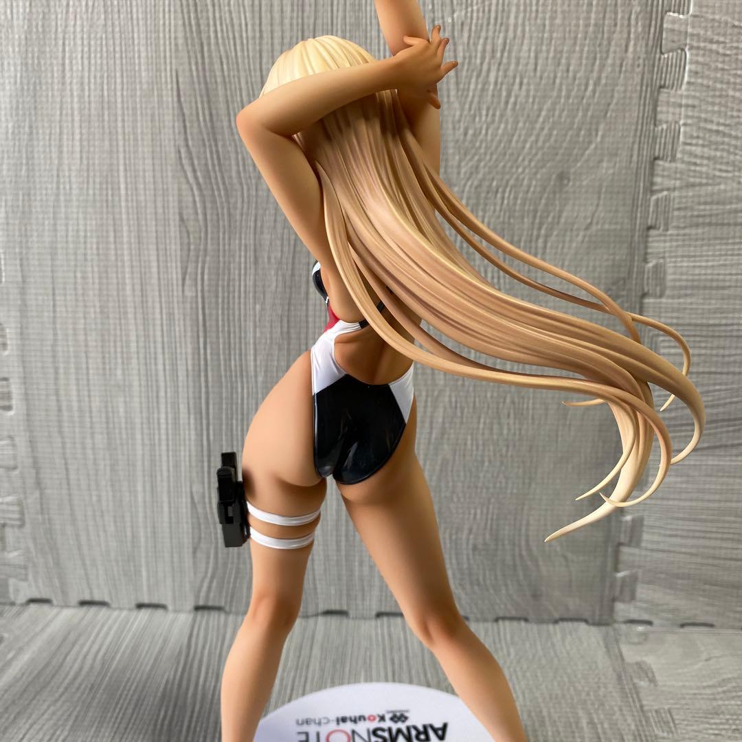 開封品 水泳部のコウハイちゃん 赤色ラインの水着Ver.