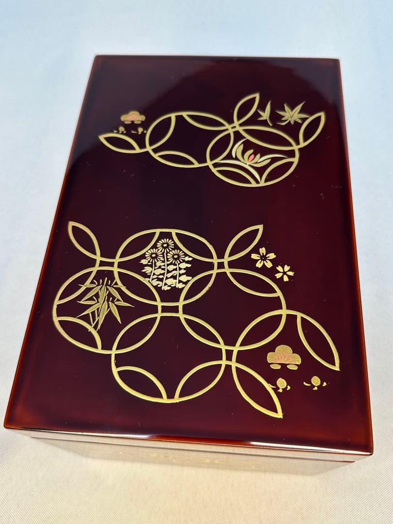 茶道具　茶箱　平安祥雲　四君子蒔絵