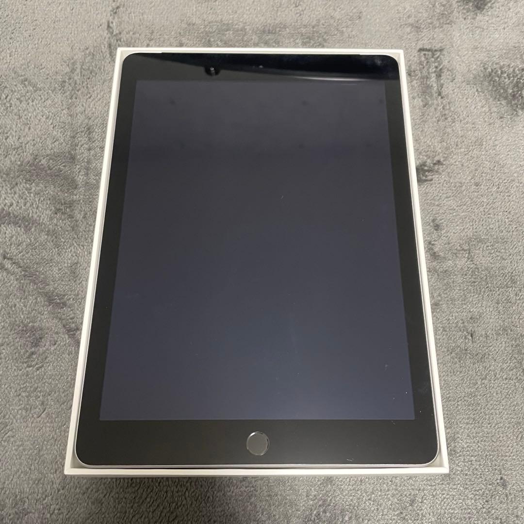 iPad Wi-Fi + Cellular 32GB スペースグレイ