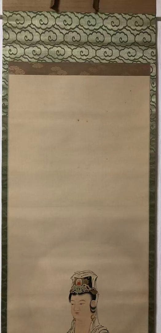 掛け軸　佛画 金鳞 絵［観音図］絹本　肉筆　木箱無！